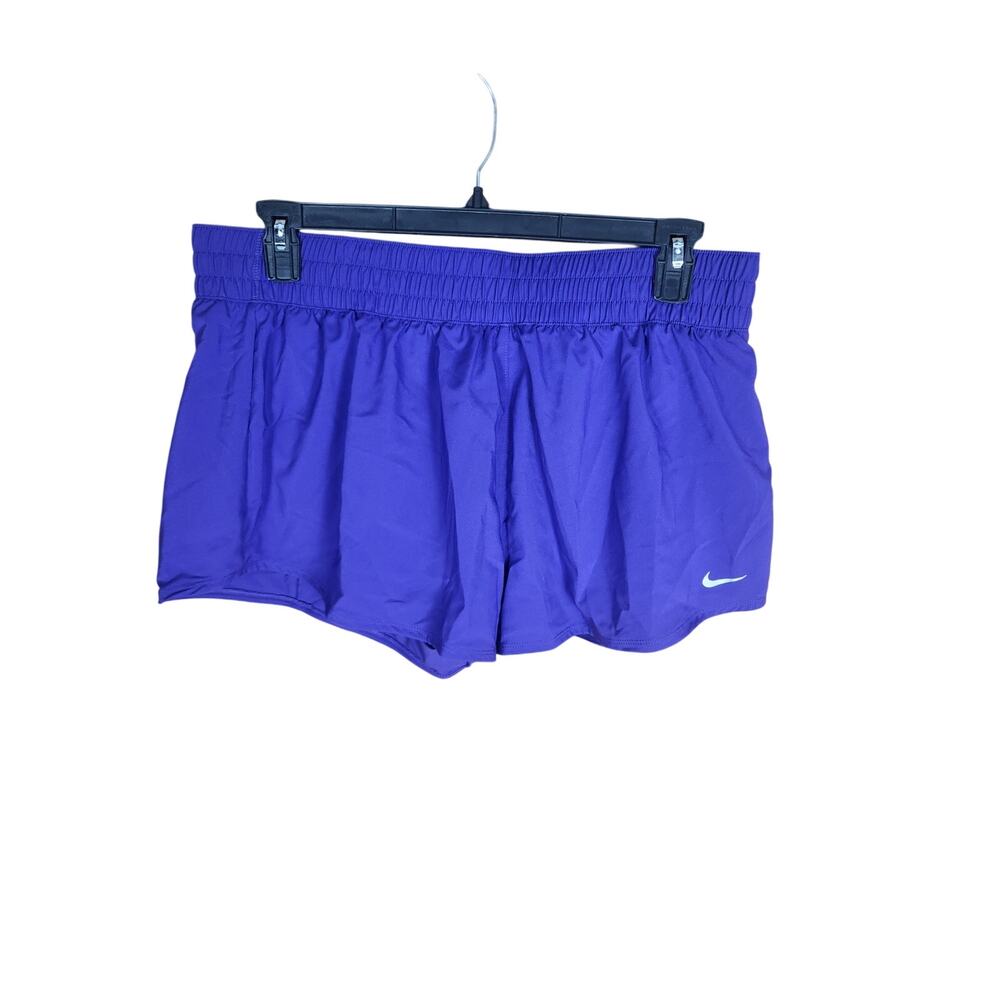 Nike Dri-Fit Mid Rise Shorts NWT Women's XL